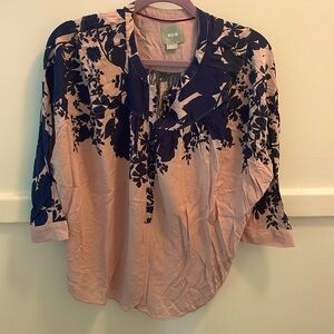 Maeve Anthropologie top, pink & navy size small